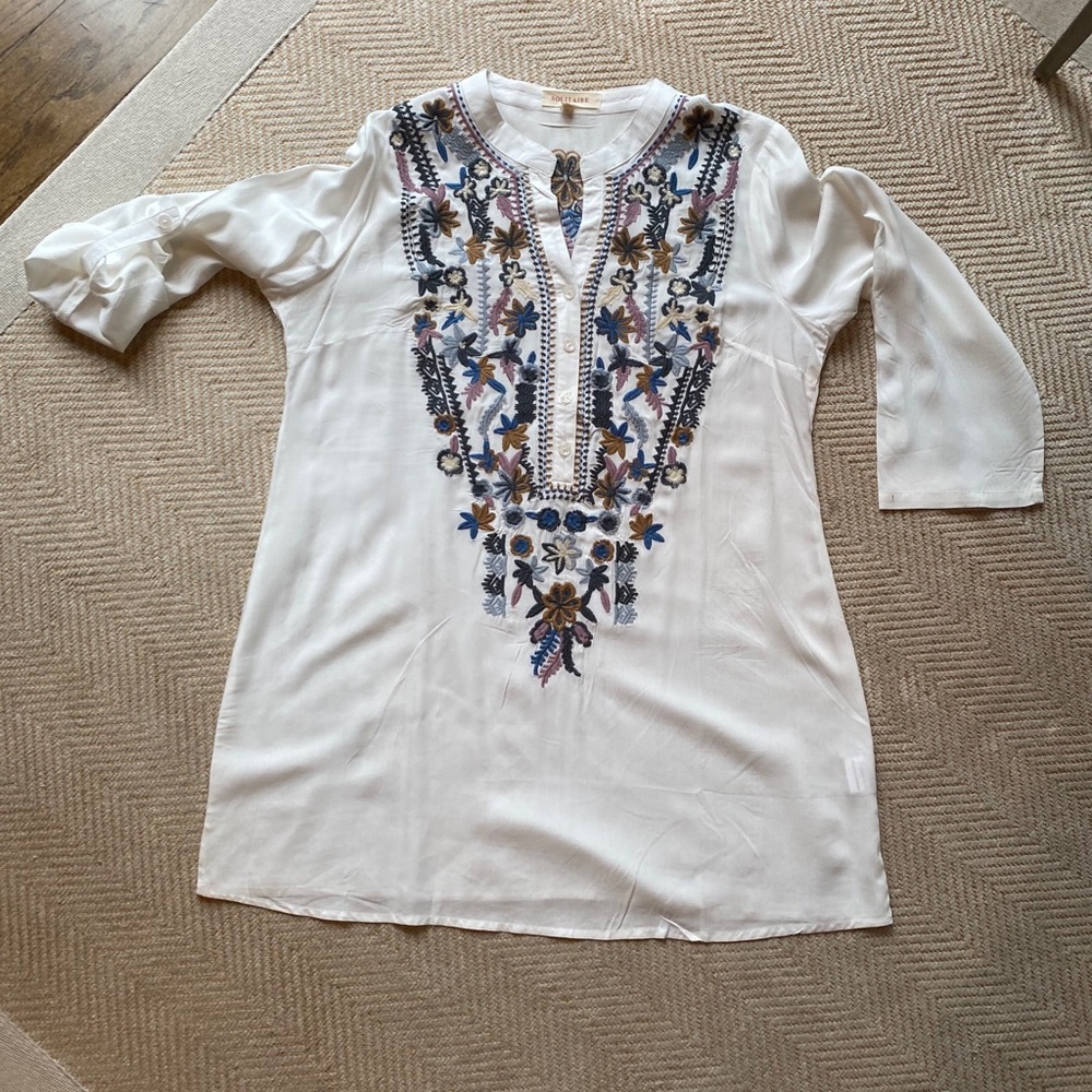 Embroidery tunic